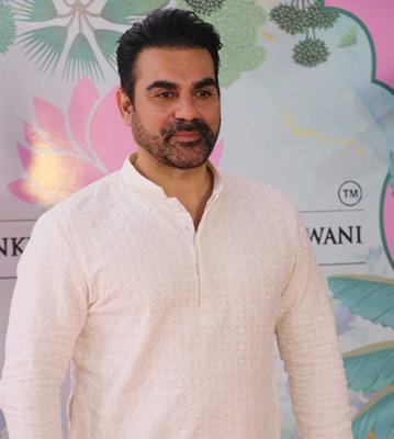 Bollywood Star Arbaaz Khan, Bhumi Pednekar, Sangeeta Bijlani Celebrates Ganesh Chaturthi At Nidarshana Gowani’s Residence